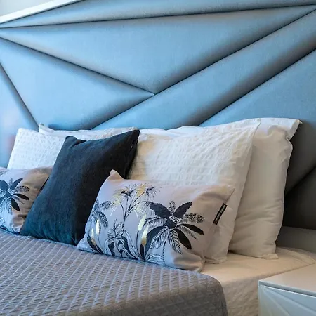 1min! & Pool - Private Parking, Ac & Wifi * 奎特里拉