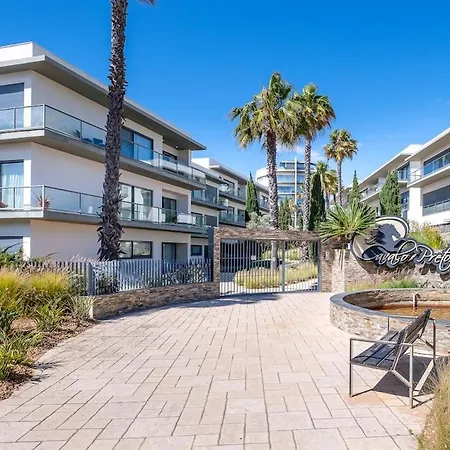 1min! & Pool - Private Parking, Ac & Wifi