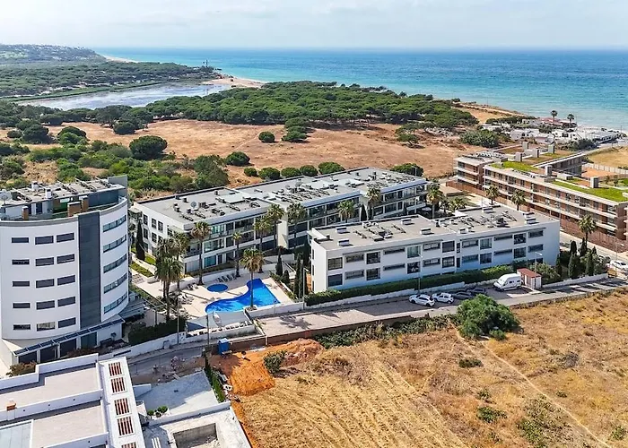 1min!&pool - Private Parking, Ac&wifi