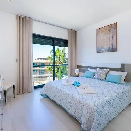 1min!&pool - Private Parking, Ac&wifi